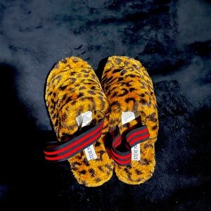Cute cuddly leopard shoes